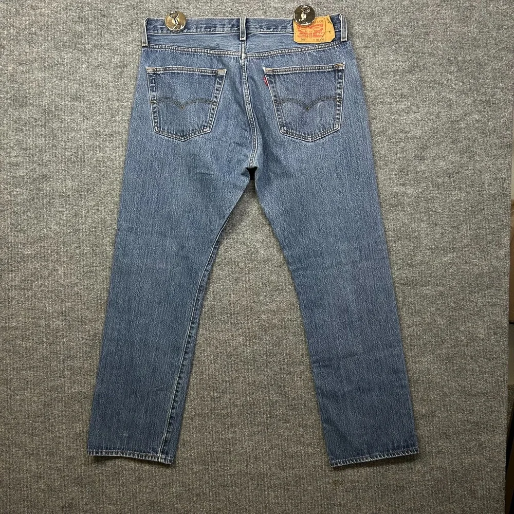 Levis 501 Straight Jeans Men's Blue Denim Pockets Classic Button Fly - 36X32